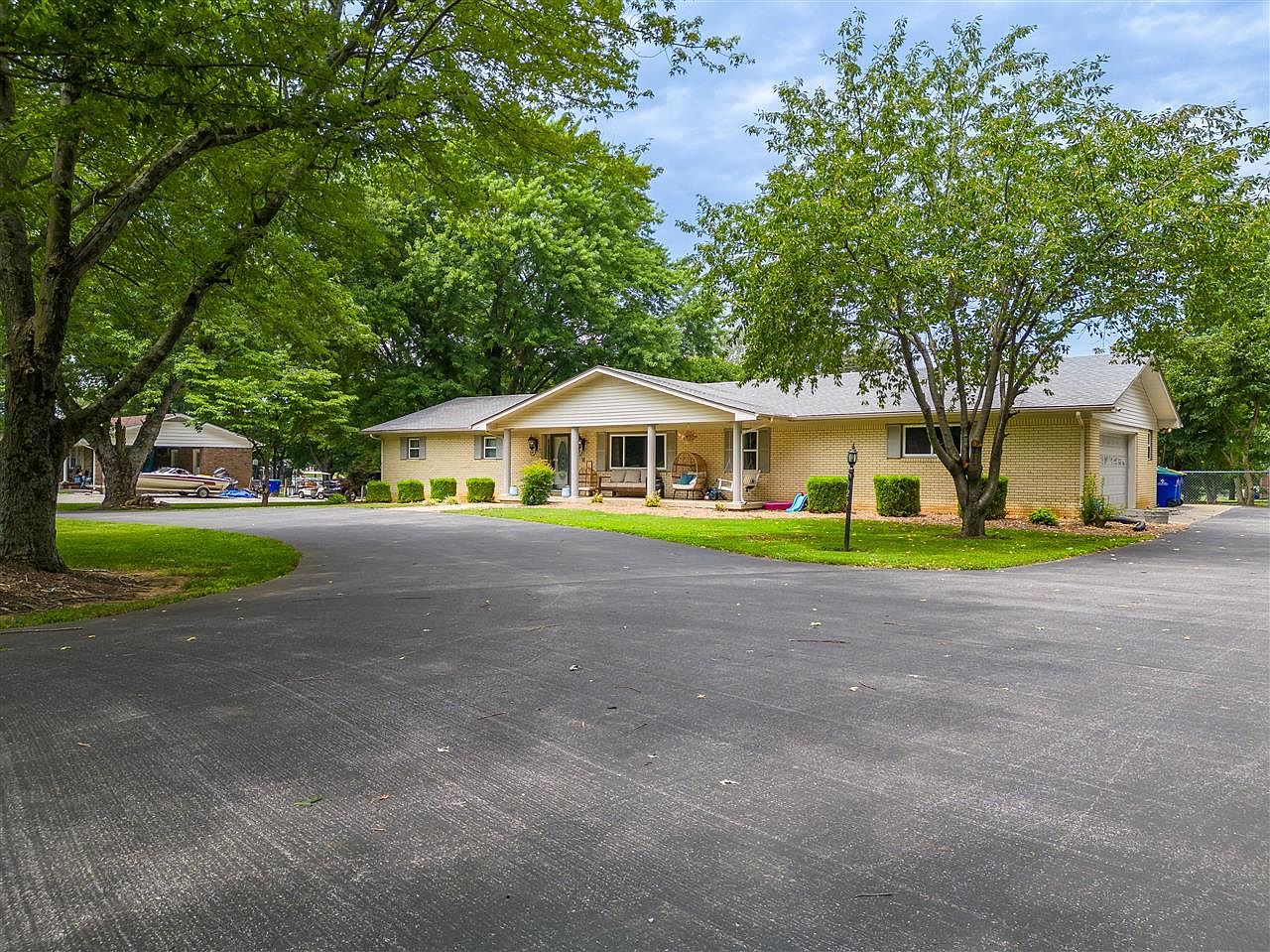 926 W Main St, Auburn, KY 42206 MLS RA20233404 Zillow