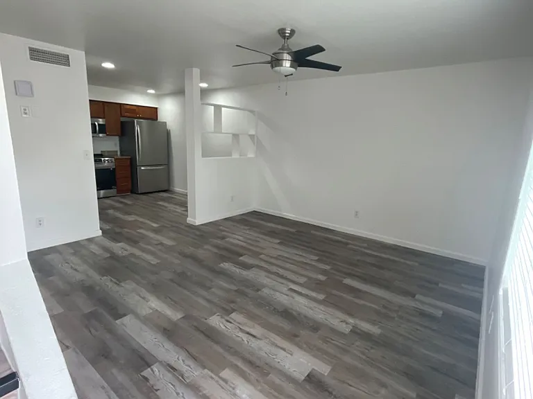 6229 E Greenway St — Photo 32