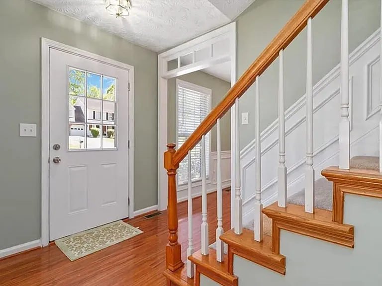 850 Madison Chase Way — Photo 4