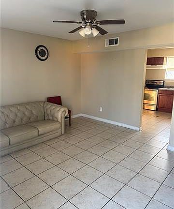 3rd image of 800 W Genie St APT 2