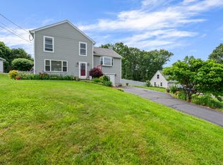 243 Bartholomew Rd, Middletown, CT 06457