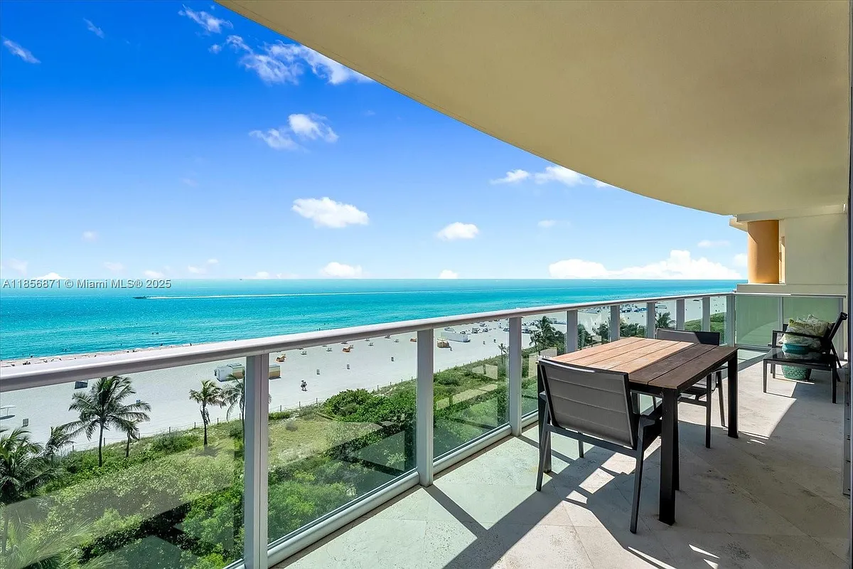 Building Photo - 1455 Ocean Dr #919