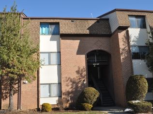 1404 Edison Glen Ter BLDG 14 #1404, Edison, NJ