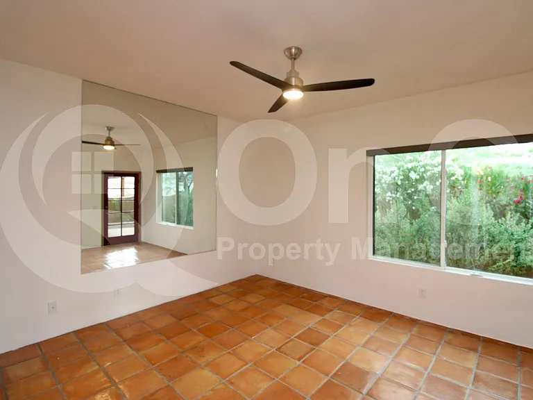 5392 E Francisco Loop — Photo 12
