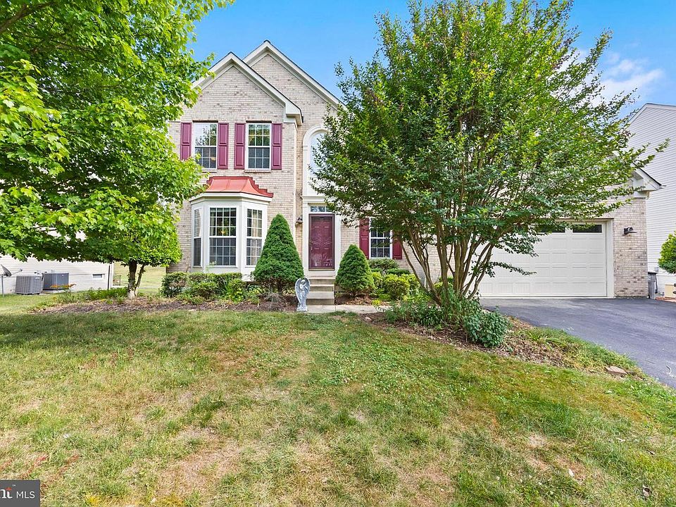 1st image of 10303 Brightfield Ln