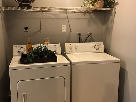 5th image of 1520 Coulston St APT 28