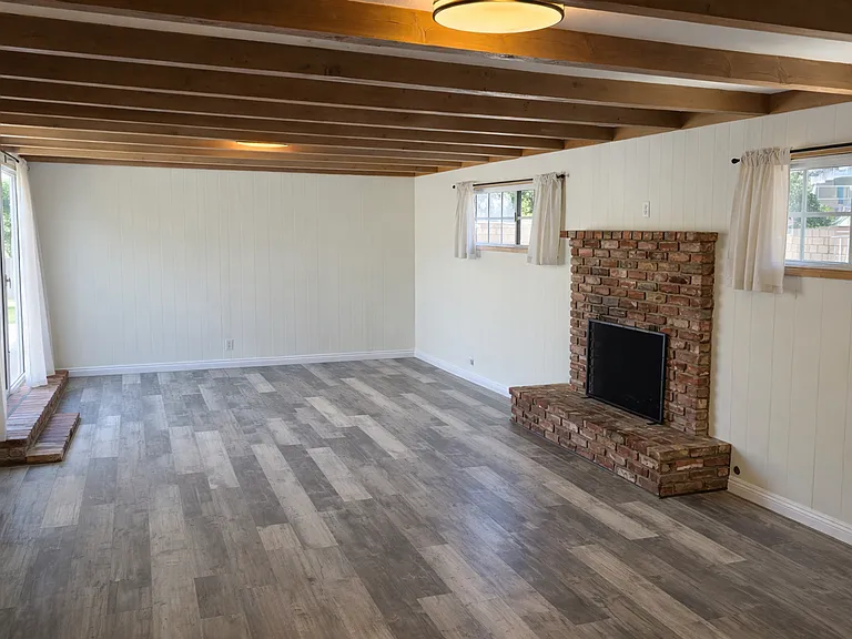 100 W Oakmont Dr — Photo 11