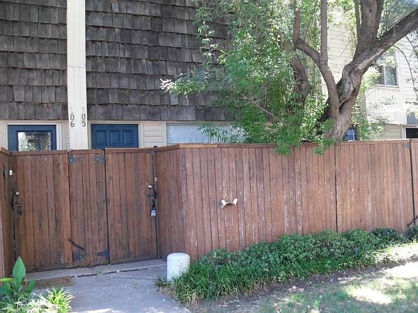 1st image of 2710 Douglas Ave APT 105
