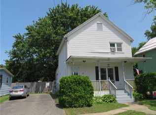 15 Elm St, Silver Creek, NY