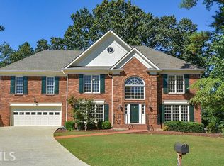 110 Willow Brook Dr, Roswell, GA 30076