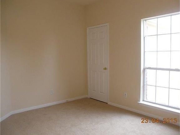 4th image of 19123 Poplar Trails Ln