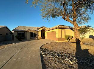 8184 W Stella Ave, Glendale, AZ 85303