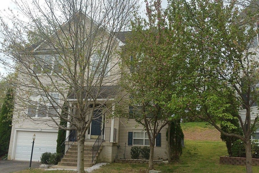 2nd image of 3781 Katie Pl