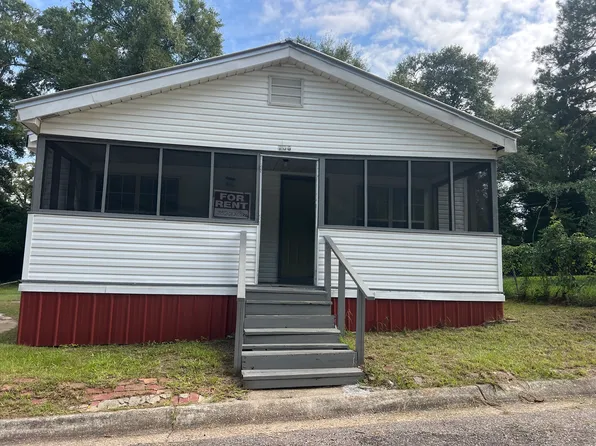 106 Wilburn St, Dothan, AL 36303