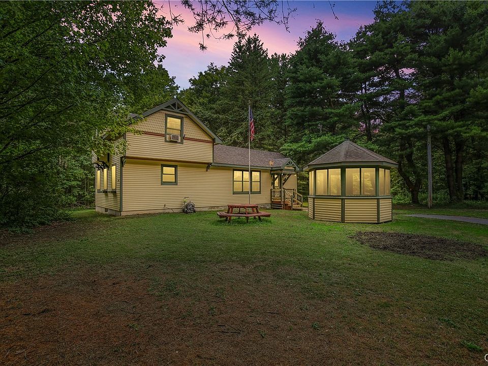 1st image of 396 Lewis Rd