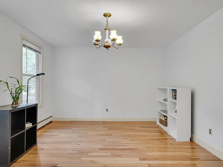 32 Dewey Rd — Photo 5