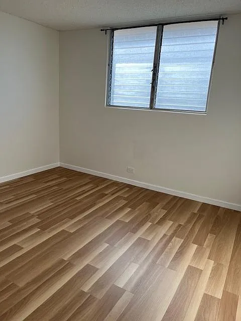 2 bed, 704 sqft, $2,300 — Photo 4