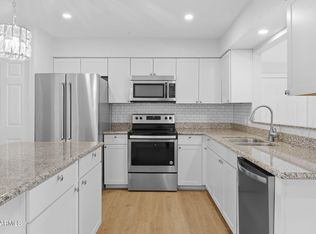 2030 W Portobello Ave, Mesa, AZ 85202