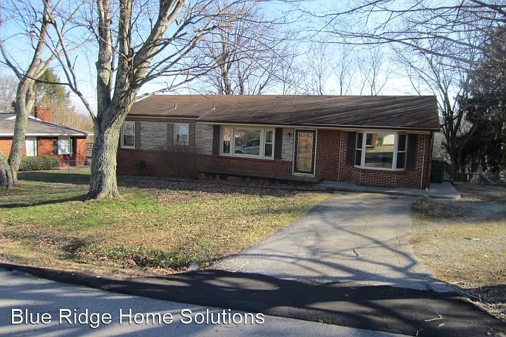 1st image of 1016 W Skyline Dr