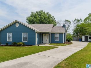 102 Douglas Dr, Alabaster, AL 35007