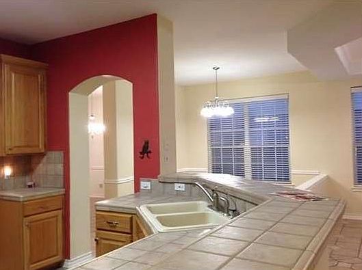 5th image of 1906 Placita Dr