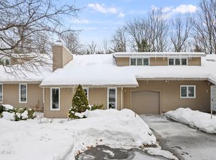 30 Clifden Ct #2, Lenox, MA 01240