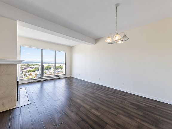 5th image of 8248 Lansdowne Rd #1505