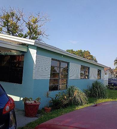 3rd image of 2731 NW 16TH Court