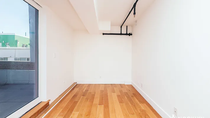 Rented by Nooklyn NYC LLC | media 7