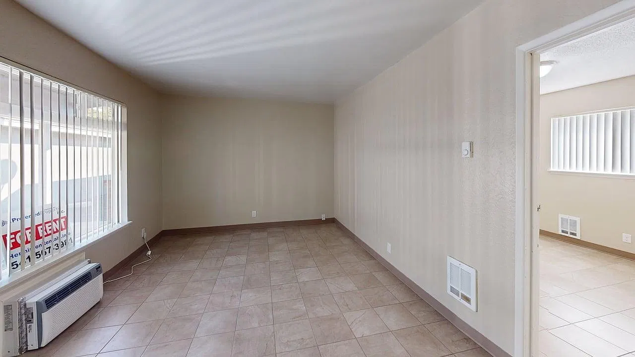 1 bed, $1,025 — Photo 2