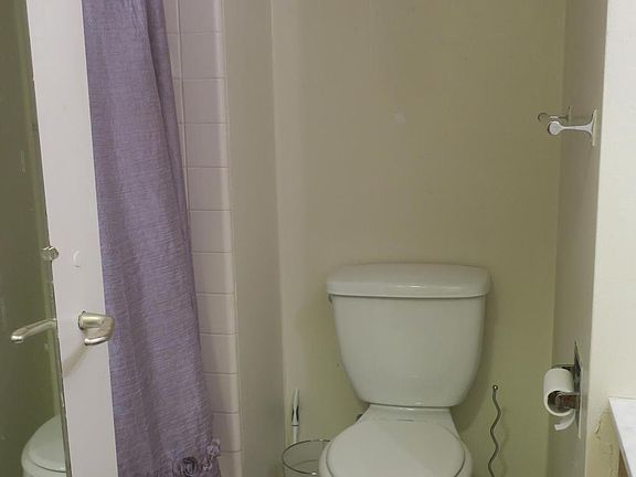 5th image of 604-36 S Washington Sq #2904