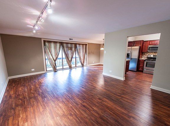 3rd image of 503 S Minerva Ave #503