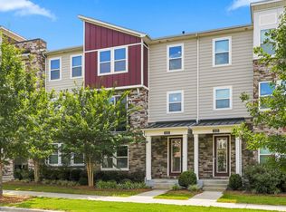 2321 Aria Park Dr, Charlotte, NC 28262