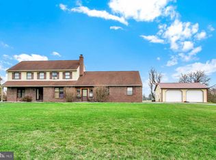 99 Ivy League Dr, Kutztown, PA 19530