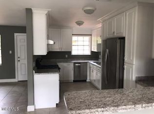 3311 Ronnie Ave, Pascagoula, MS 39581