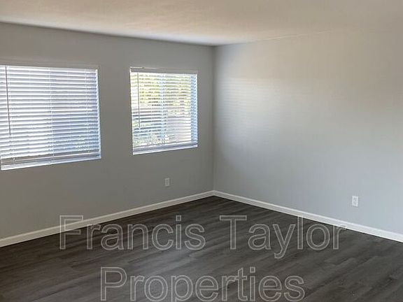 3rd image of 830 Normark Ter #830-2