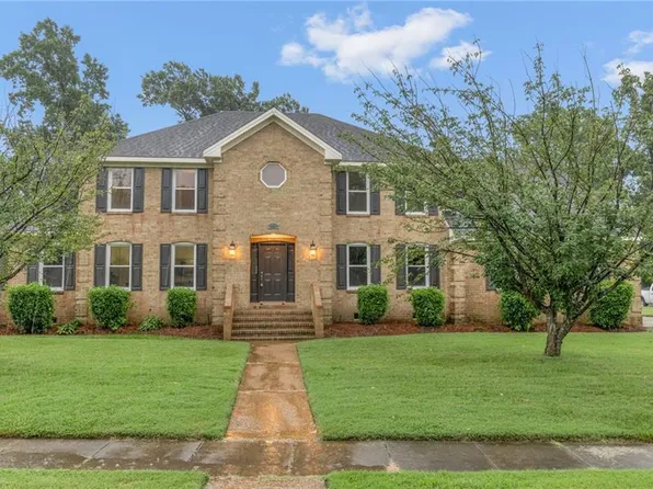 2503 Sharon Cir, Norfolk, VA 23518