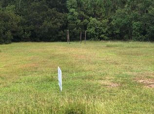 512 Sandy Hook Dr, Pass Christian, MS 39571