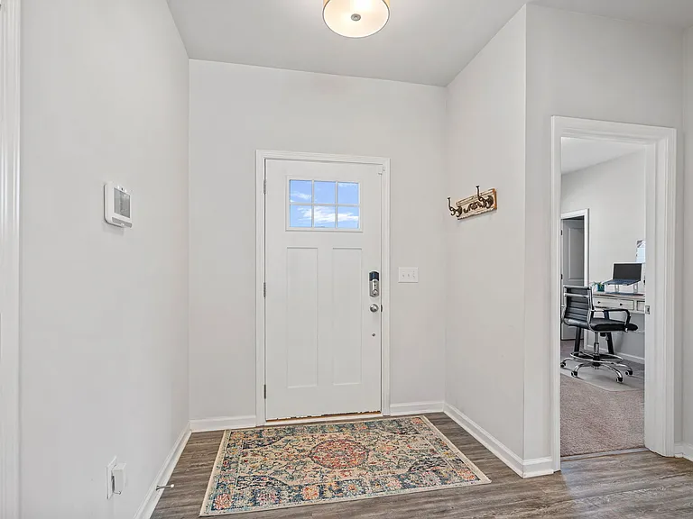 3739 Berry Dr — Photo 3