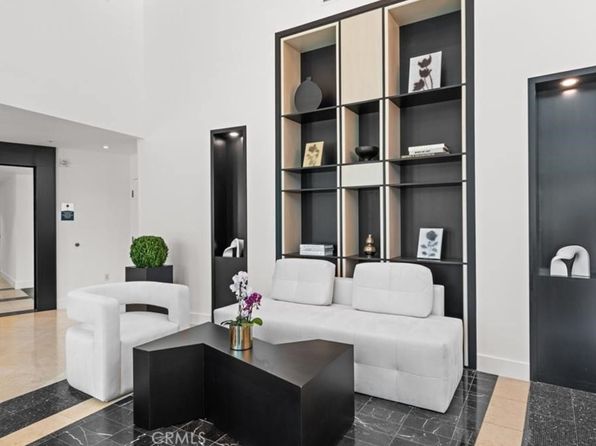 3141 Michelson Dr UNIT 1607