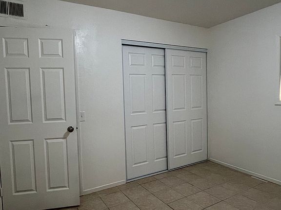 5th image of 8010 Luxor Ave