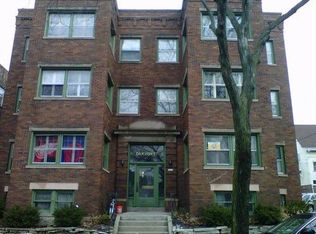 1912 E Linnwood Ave, Milwaukee, WI 53211