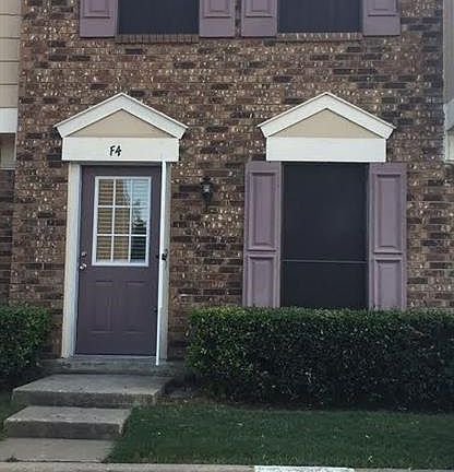 2nd image of 621 Carriagehouse Ln APT 4