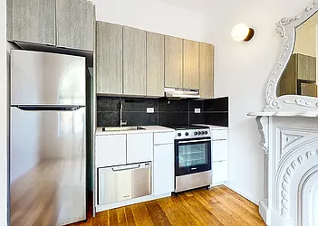 Rented by MySpaceNYC