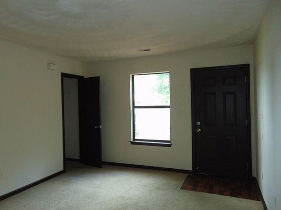 4th image of 5747 Bartee St