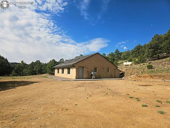 4th image of 497 Fowler Dr