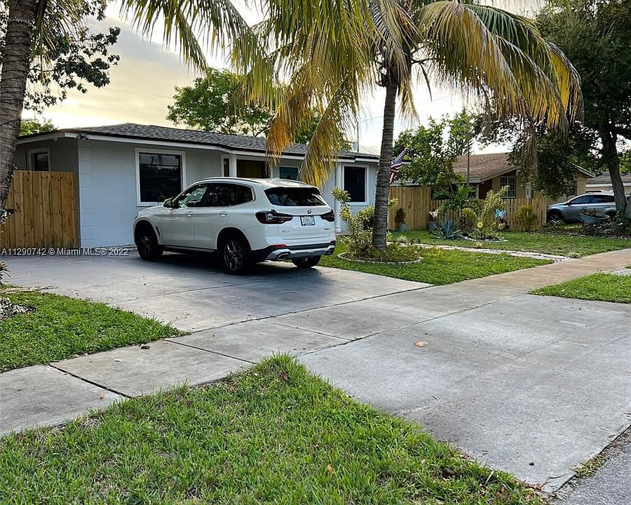 1st image of 3621 SW 33rd Ave