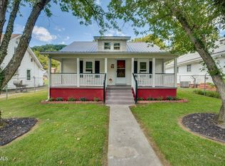 1826 Pittstown Rd, Bristol, VA 24201