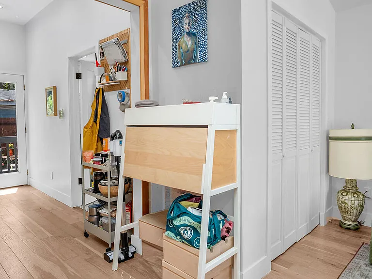 5114 Miriam St — Photo 12