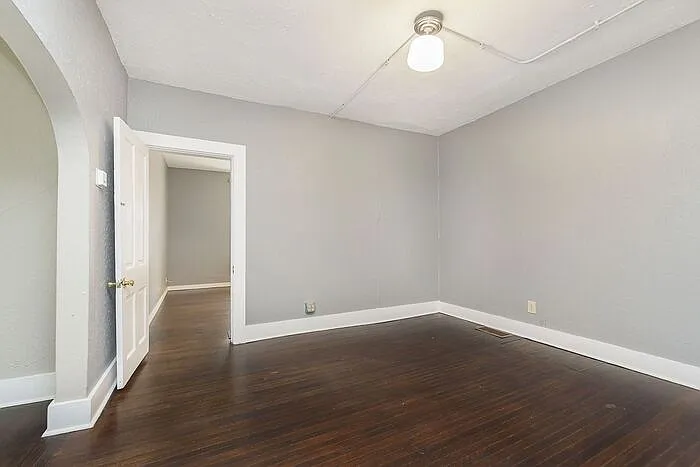 1806 Lexington Ave — Photo 16